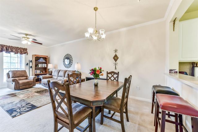 2815 Kings Crossing Drive 319, Kingwood, TX 77345