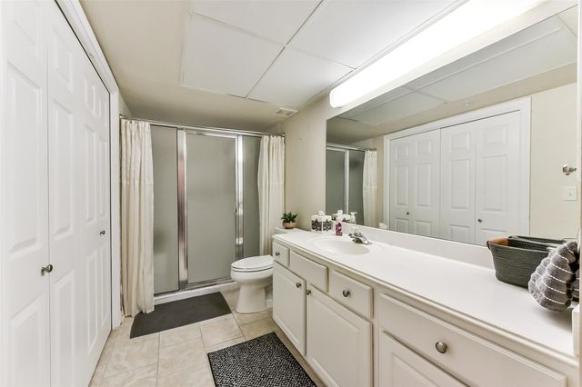 2815 Kings Crossing Drive 319, Kingwood, TX 77345