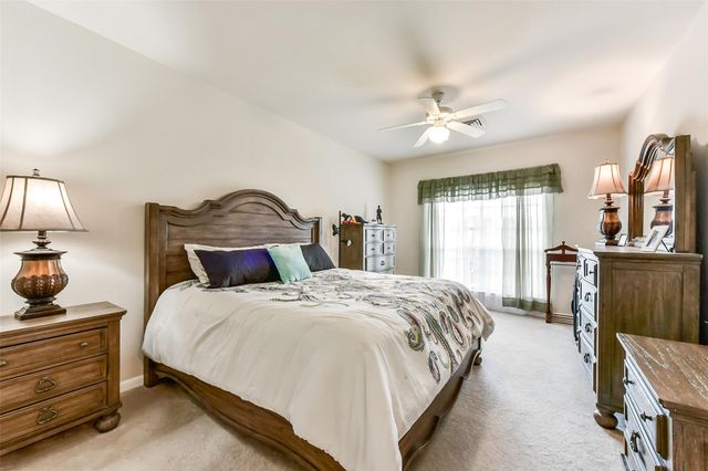 2815 Kings Crossing Drive 319, Kingwood, TX 77345