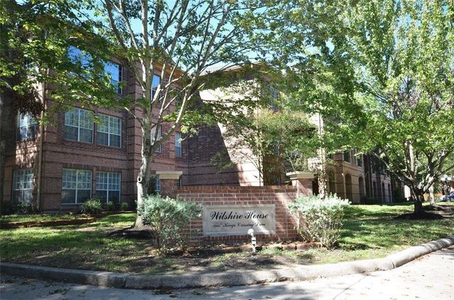 2815 Kings Crossing Drive 319, Kingwood, TX 77345