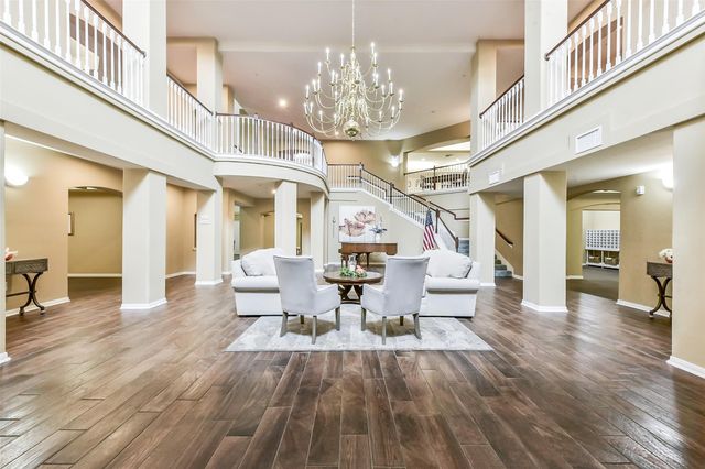 2815 Kings Crossing Drive 319, Kingwood, TX 77345