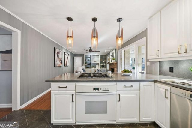 5795 Timberlane Terrace, Atlanta, GA 30328