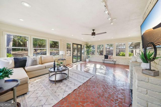 5795 Timberlane Terrace, Atlanta, GA 30328