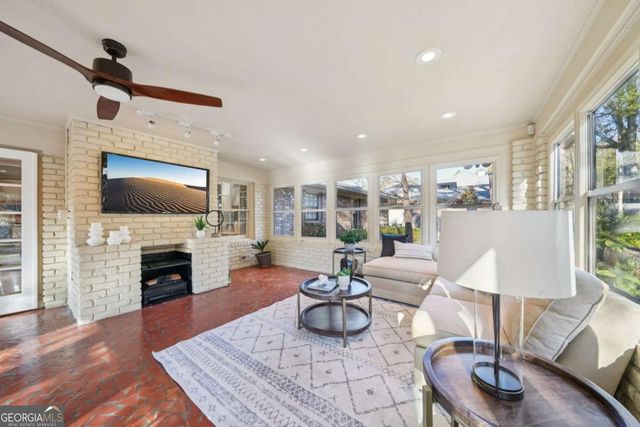 5795 Timberlane Terrace, Atlanta, GA 30328