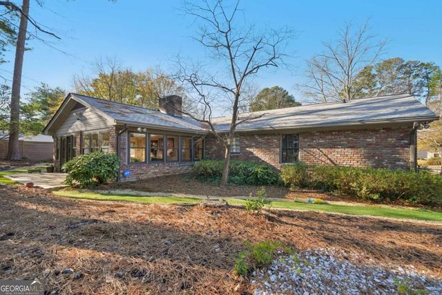 5795 Timberlane Terrace, Atlanta, GA 30328