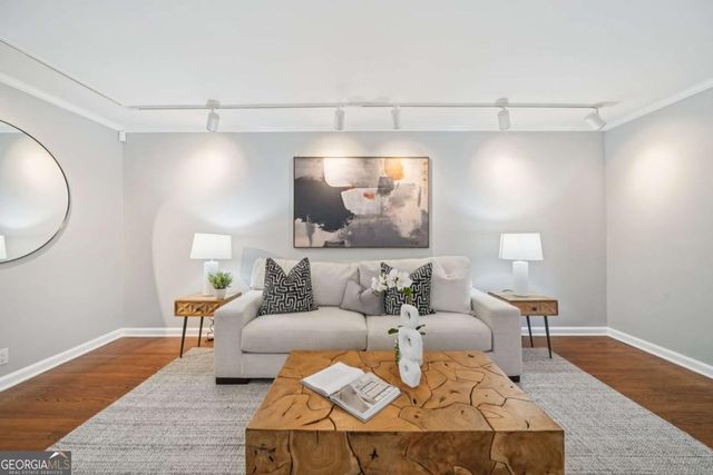 5795 Timberlane Terrace, Atlanta, GA 30328