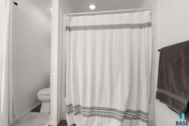 724 S Summit Ave Avenue, Sioux Falls, SD 57014