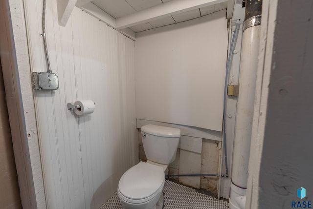 724 S Summit Ave Avenue, Sioux Falls, SD 57014