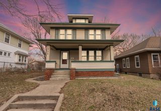 724 S Summit Ave Avenue, Sioux Falls, SD 57014