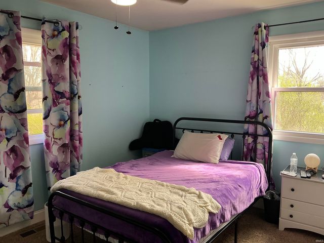 710 W Mount Pleasant Road, Evansville, IN 47711