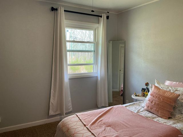 710 W Mount Pleasant Road, Evansville, IN 47711