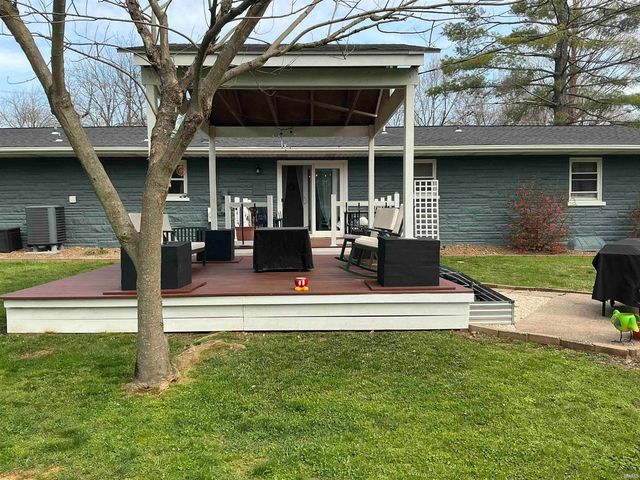 710 W Mount Pleasant Road, Evansville, IN 47711