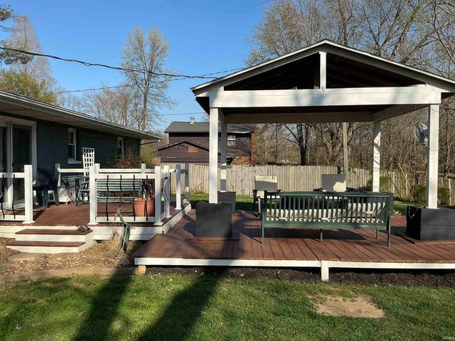 710 W Mount Pleasant Road, Evansville, IN 47711