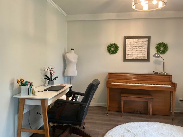 710 W Mount Pleasant Road, Evansville, IN 47711