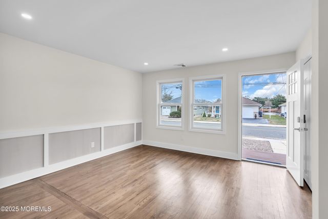 1738 Yorktowne Boulevard, Toms River, NJ 08753