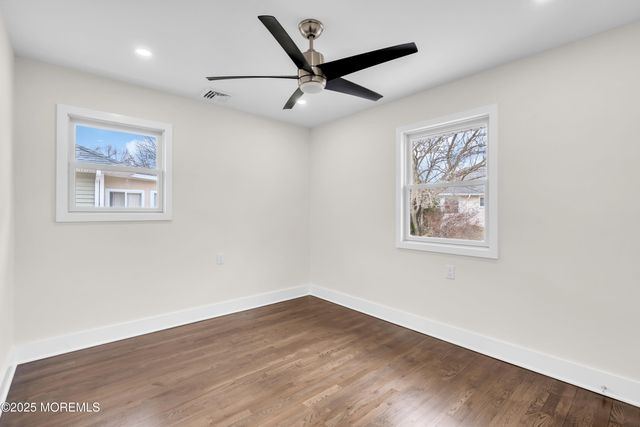 1738 Yorktowne Boulevard, Toms River, NJ 08753