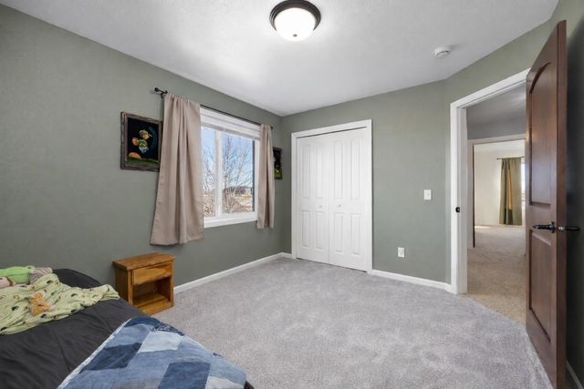 2616 17TH ST NW, Minot, ND 58703