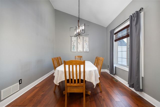 2616 17TH ST NW, Minot, ND 58703