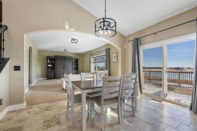 2616 17TH ST NW, Minot, ND 58703