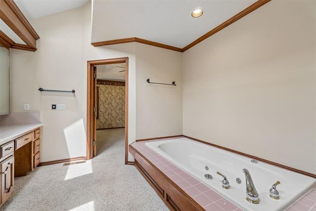 3501 N Flamingo Avenue, Bethany, OK 73008