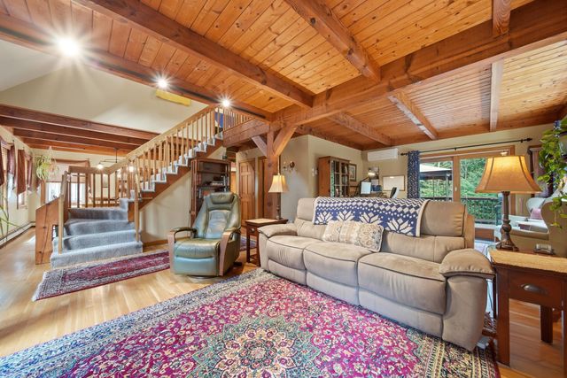 42 Highfields Road, Wilton, NH 03086