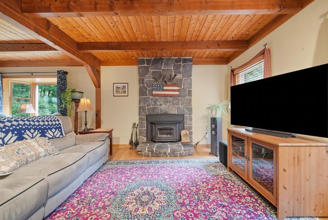 42 Highfields Road, Wilton, NH 03086