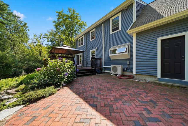 42 Highfields Road, Wilton, NH 03086