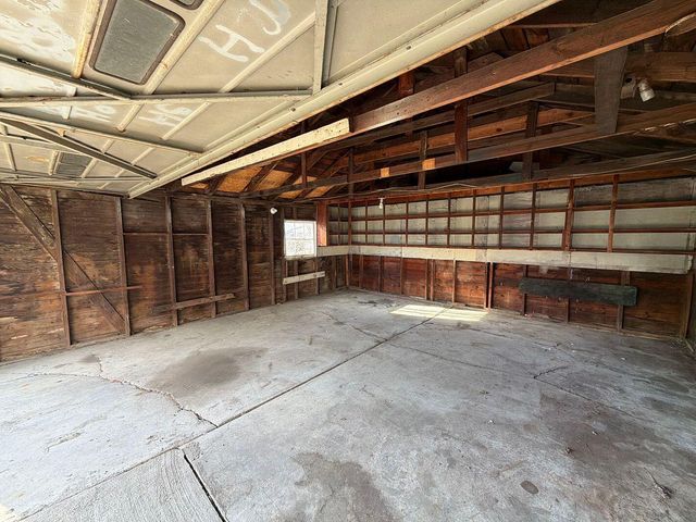 13635 Knox Avenue, Warren, MI 48089