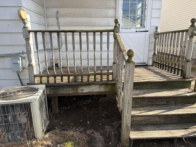 13635 Knox Avenue, Warren, MI 48089