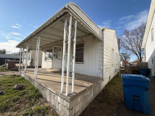 13635 Knox Avenue, Warren, MI 48089