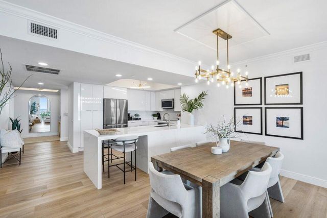 2640 Lake Shore Drive 1410, Riviera Beach, FL 33404