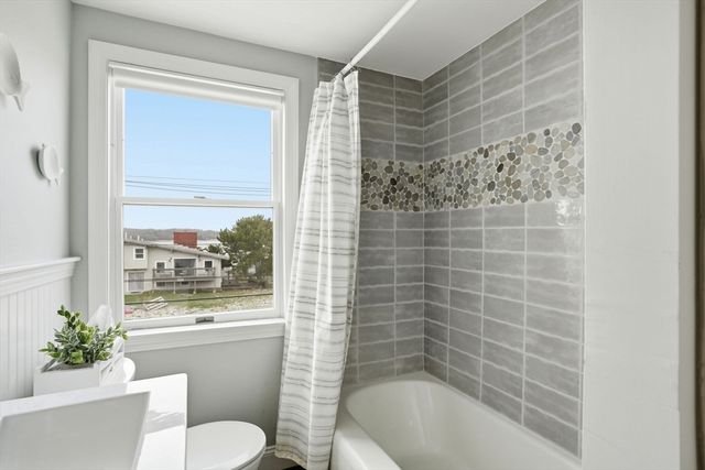 274 Central Ave, Scituate, MA 02066