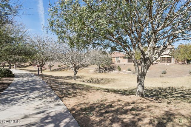 12151 W Davis Lane, Avondale, AZ 85323