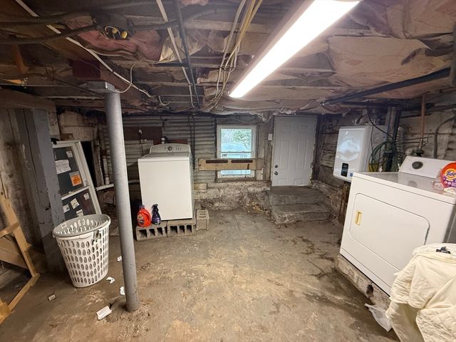 17 Moraine Place 17, Brockton, MA 02301