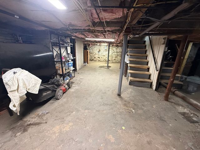 17 Moraine Place 17, Brockton, MA 02301