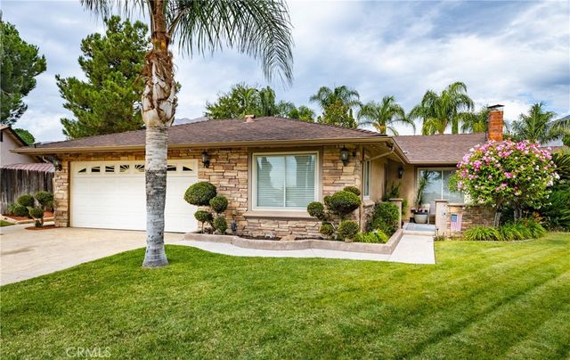 6617 Rainbow Place, Highland, CA 92346