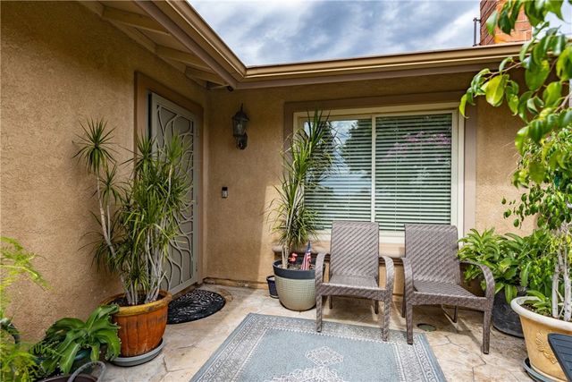 6617 Rainbow Place, Highland, CA 92346