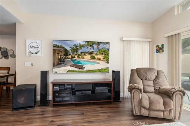 6617 Rainbow Place, Highland, CA 92346