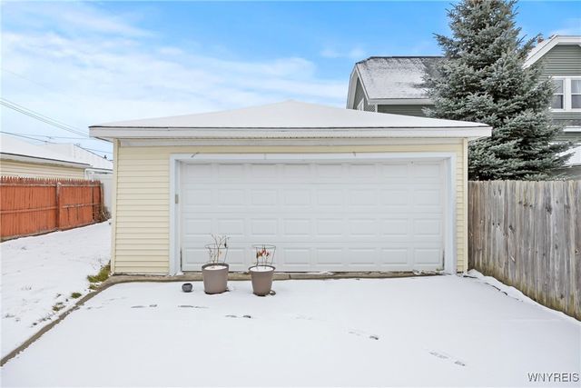 850 Abbott Road, Buffalo, NY 14220