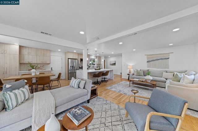 1661 Marta Dr, Pleasant Hill, CA 94523