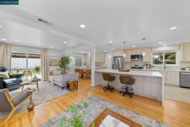 1661 Marta Dr, Pleasant Hill, CA 94523