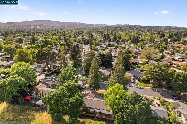 1661 Marta Dr, Pleasant Hill, CA 94523