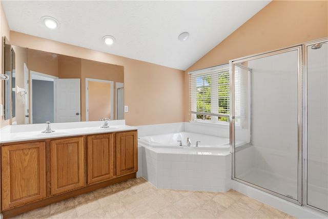 9120 Surrey Gate Place, Washington Twp, OH 45458