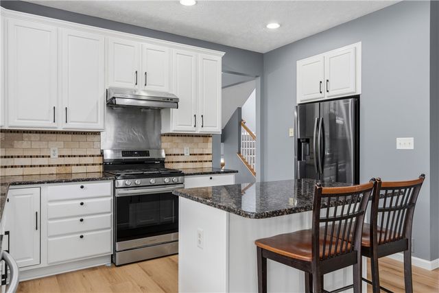 9120 Surrey Gate Place, Washington Twp, OH 45458