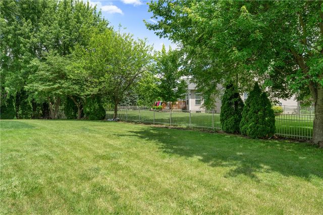 9120 Surrey Gate Place, Washington Twp, OH 45458
