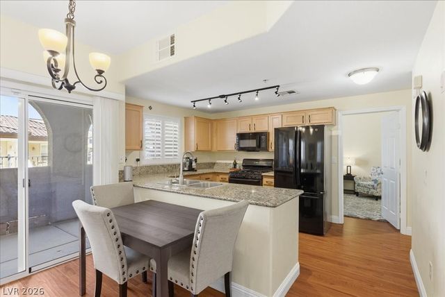 7660 West Eldorado Lane 136, Las Vegas, NV 89113