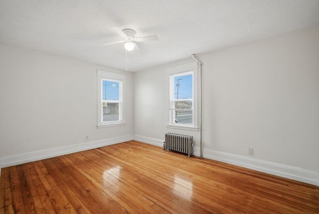 39 Baldwin St, West Springfield, MA 01089