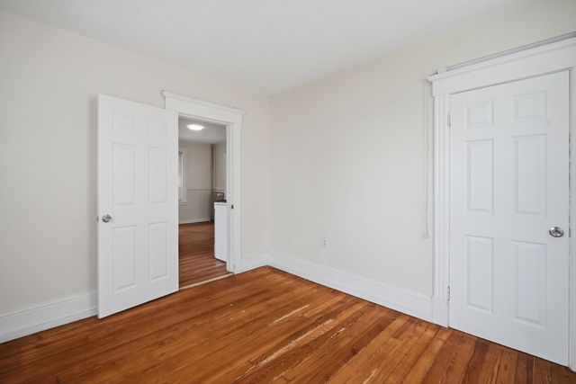 39 Baldwin St, West Springfield, MA 01089