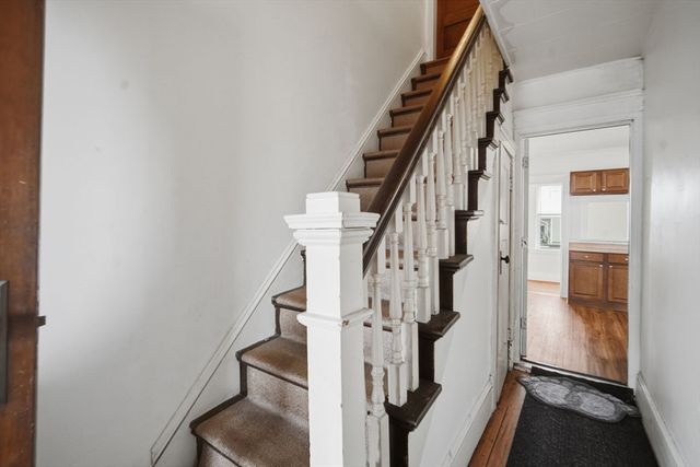 39 Baldwin St, West Springfield, MA 01089