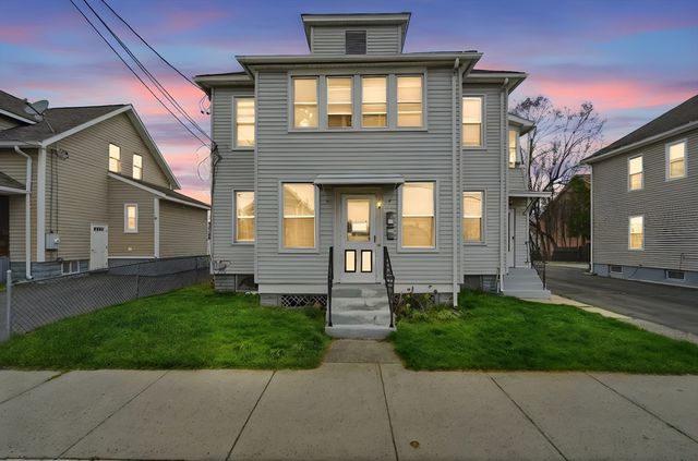 39 Baldwin St, West Springfield, MA 01089